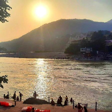 Hotel Vedic Dham Ganga Rishīkesh Esterno foto