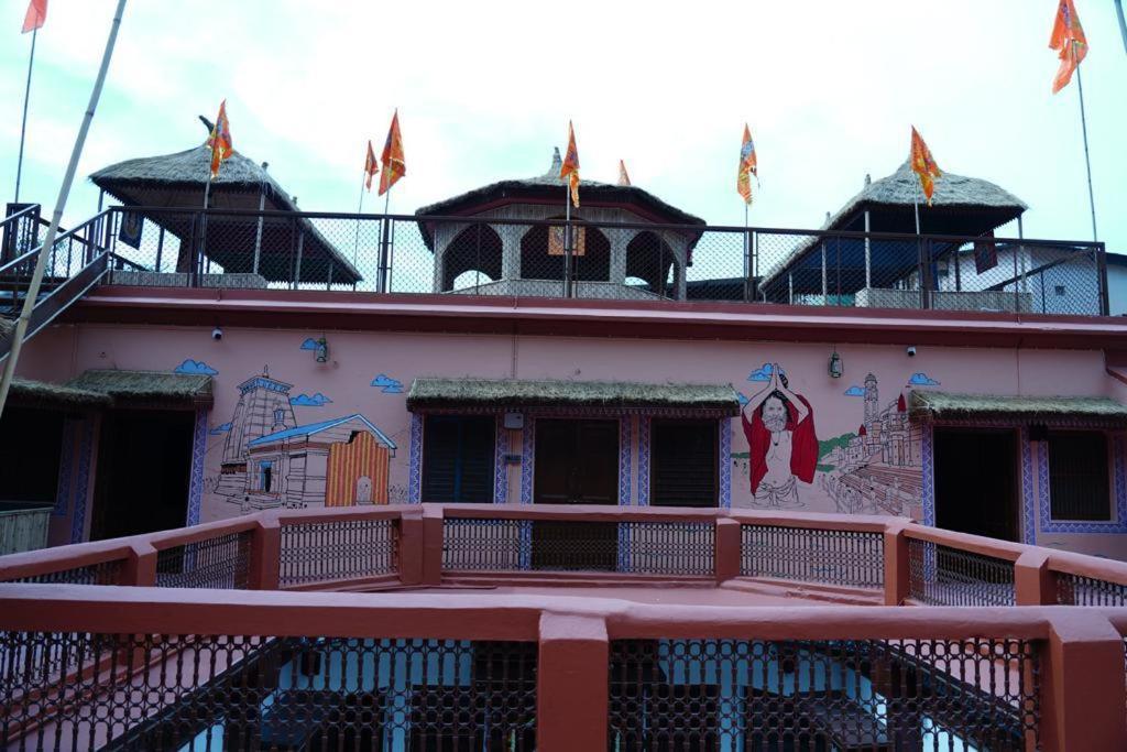 Hotel Vedic Dham Ganga Rishīkesh Esterno foto